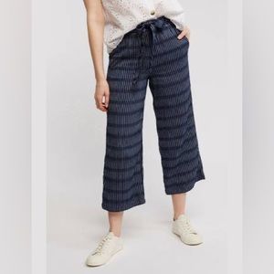 FAT FACE Blue Pinstripe Cropped Trousers - US 2